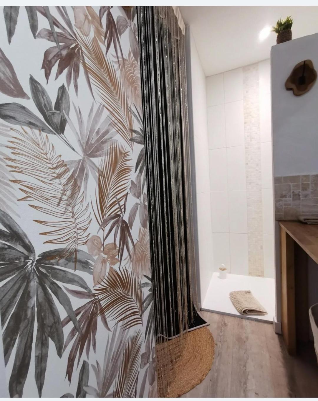 Au Poeme Du Chene, Logement Independant, Calme, Parking Gratuit Basse-Goulaine Eksteriør bilde